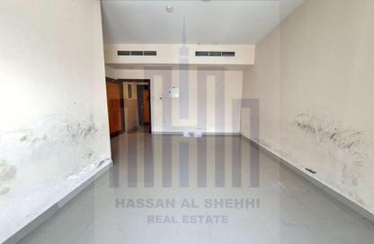 Apartment - 1 Bedroom - 2 Bathrooms for rent in Muwailih Building - Muwaileh - Sharjah