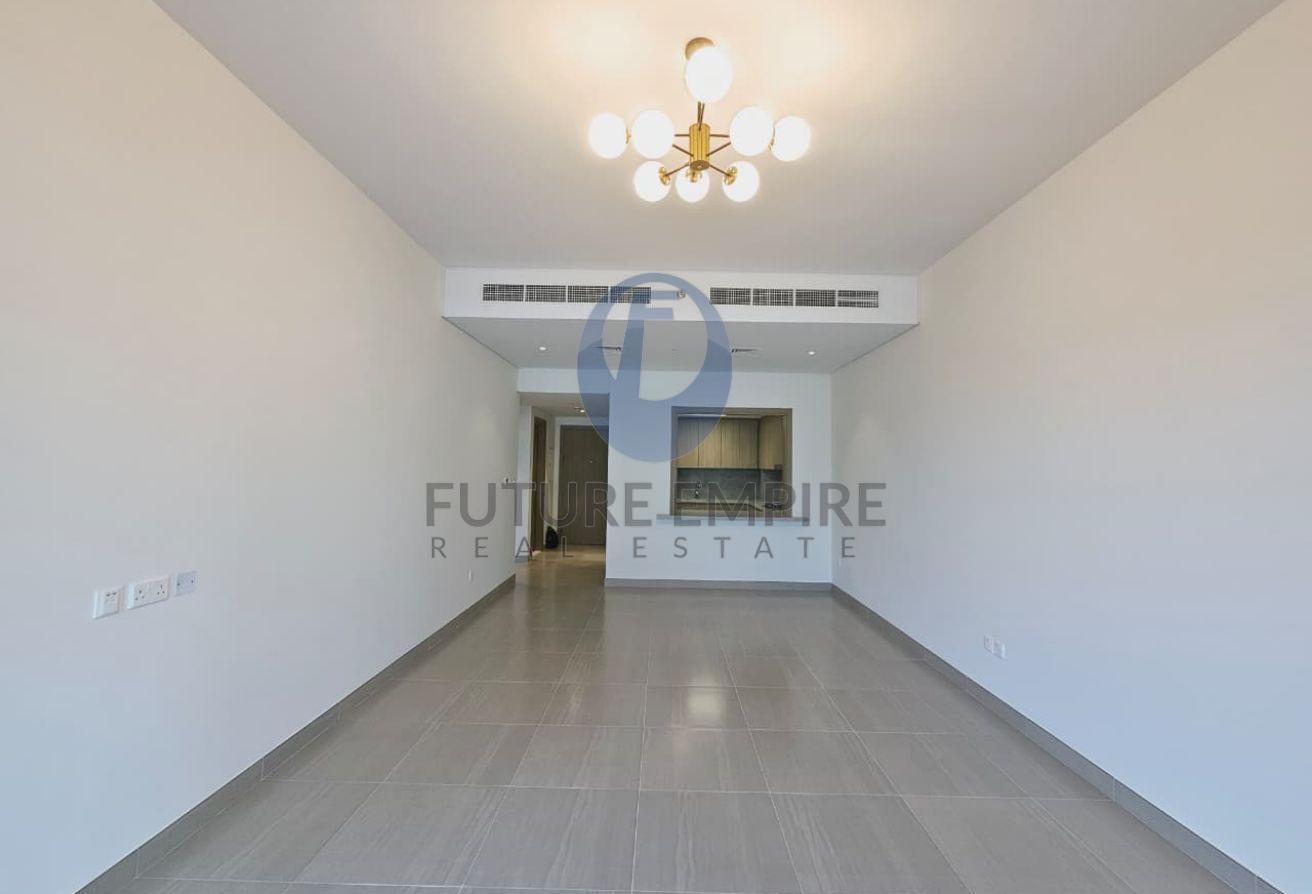 WATERFRONT APARTMENT |HUGE 2BR + MAID| White Goods photo 16