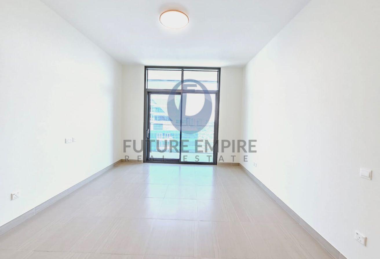 WATERFRONT APARTMENT |HUGE 2BR + MAID| White Goods photo 17
