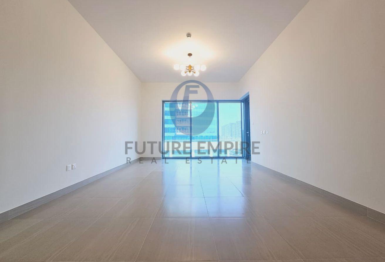 WATERFRONT APARTMENT |HUGE 2BR + MAID| White Goods photo 3