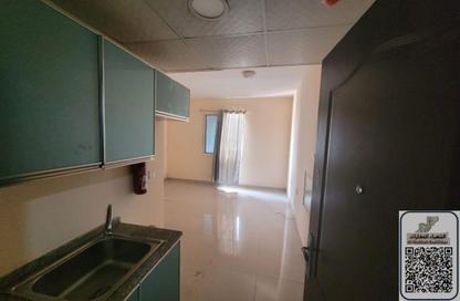 Apartment - Studio - 6 for rent in Al Jurf - Ajman Downtown - Ajman