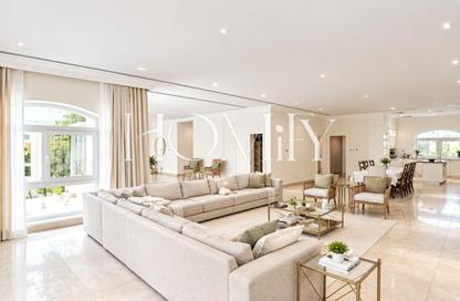 Villa - 7+ - 7+ for rent in Al Aweer 1 - Al Aweer - Dubai