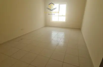 Apartment - 1 Bedroom - 1 Bathroom for rent in SG Al Majaz Building - Al Majaz - Sharjah