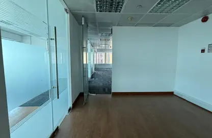 Office Space - Studio for rent in Sheikh Zayed Road - Dubai