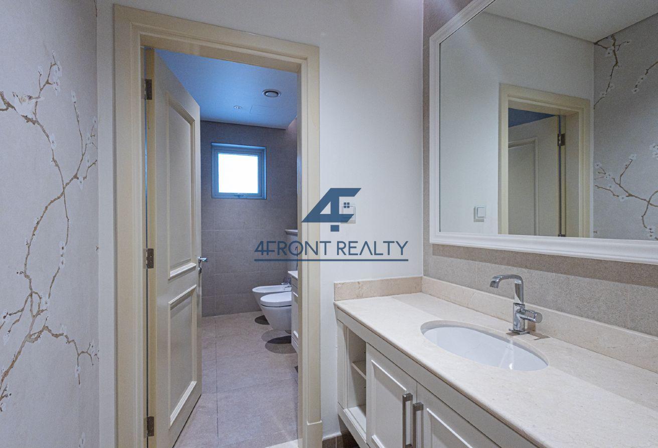 Extra Spacious Layouts IExclusive CommunityIVacant photo 14