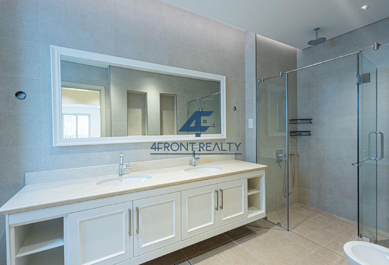 Extra Spacious Layouts IExclusive CommunityIVacant photo 25