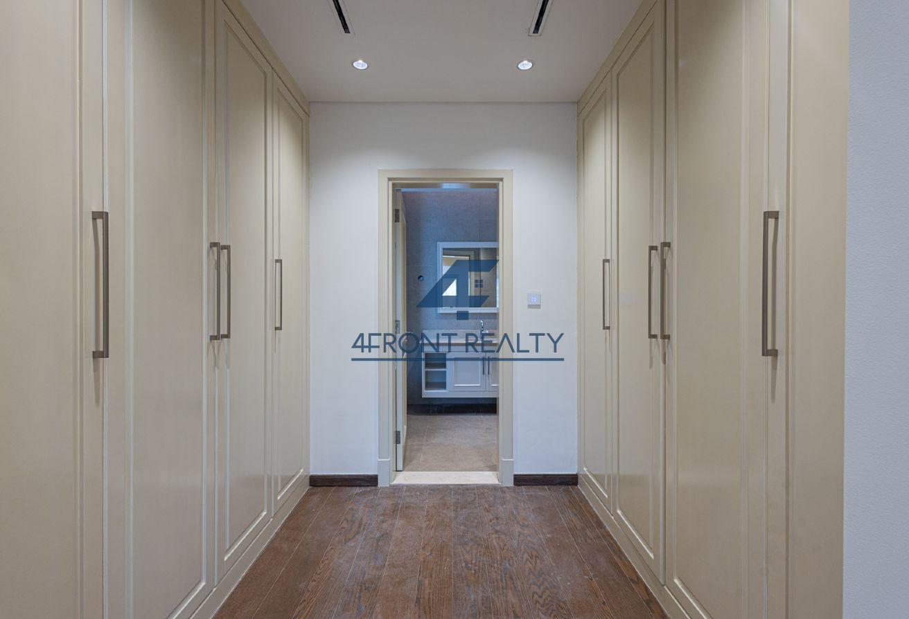 Extra Spacious Layouts IExclusive CommunityIVacant photo 12