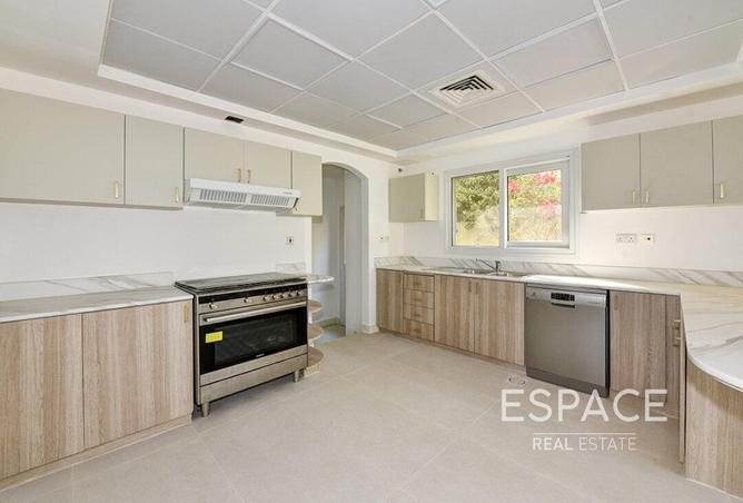 16200353 - Property Image 2