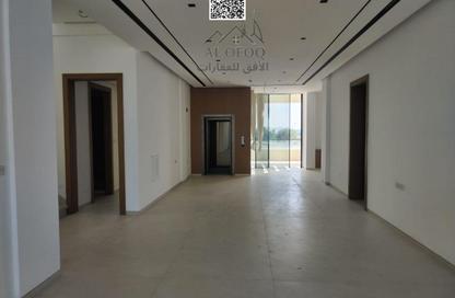 Villa - 5 - 7 for sale in Golf Community - Al Zorah - Ajman