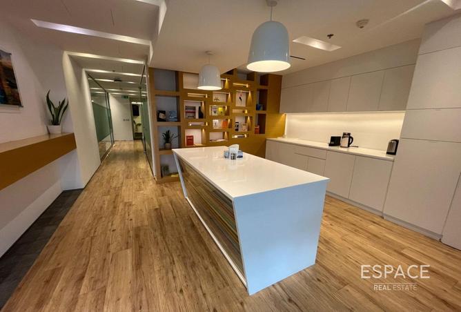 53570921 - صورة العقار 3