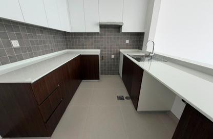 Apartment - 1 - 1 for rent in Hamriyah Free Zone - Sharjah Apartment - 1 - 1 for rent in Hamriyah Free Zone - Sharjah