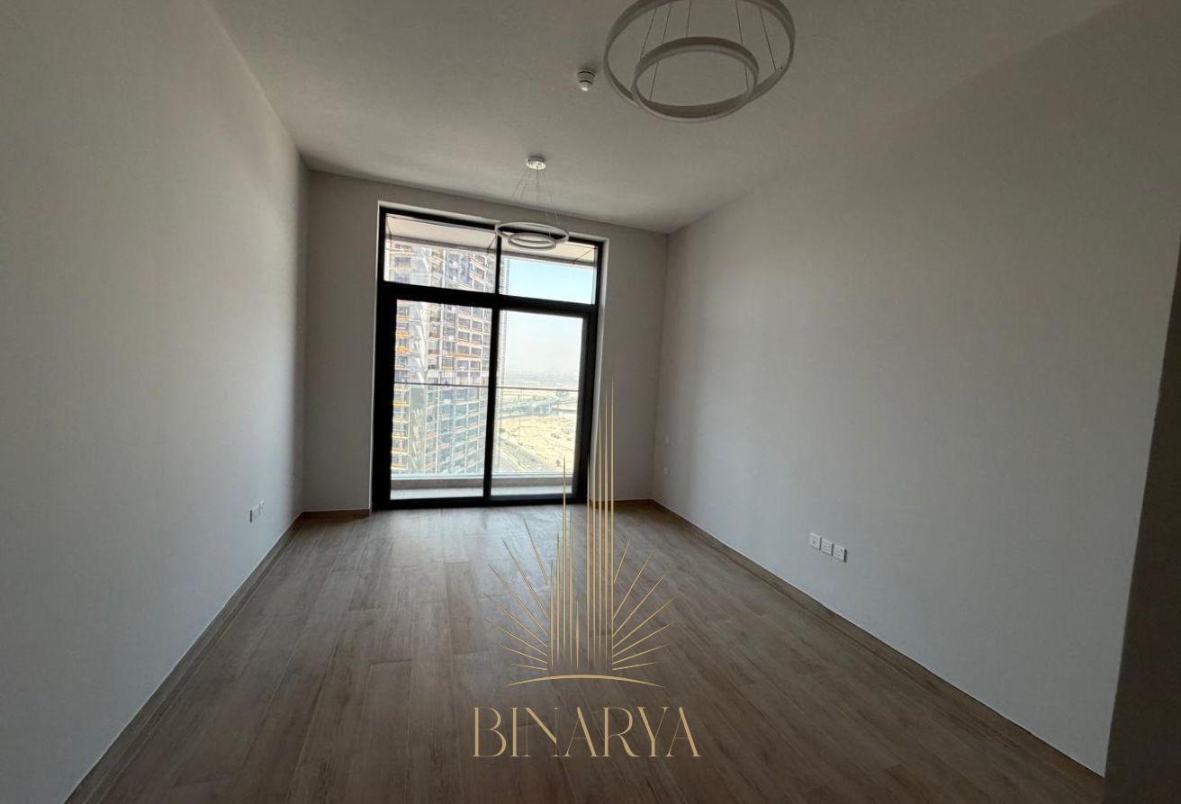 Spacious Layout | High Floor | Brand New photo 7