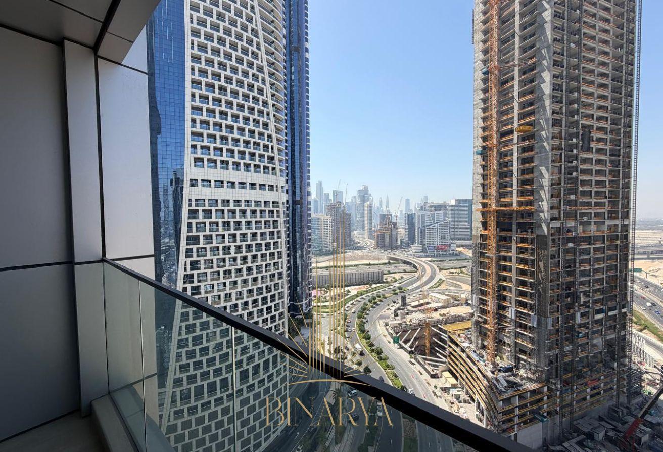 Spacious Layout | High Floor | Brand New photo 11