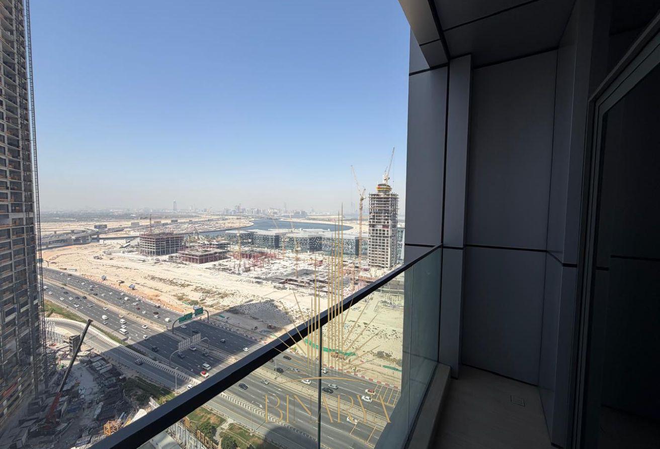 Spacious Layout | High Floor | Brand New photo 8