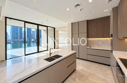 Duplex - 4 - 6 for sale in Peninsula Four - Peninsula - Business Bay - Dubai