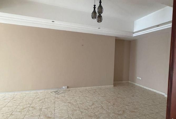 54388790 - Property Image 2