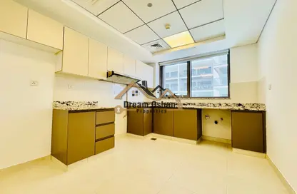 Apartment - 3 Bedrooms - 5 Bathrooms for rent in Al Waleed Garden 1 - Al Waleed Garden - Al Jaddaf - Dubai