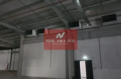 مستودع - استوديو - 2 حمامات للايجار في سيح شعيب 3 - مدينة دبي الصناعية - دبي