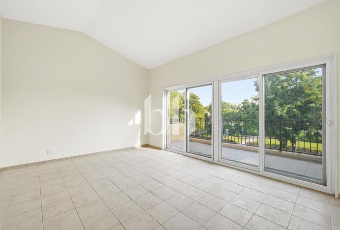 141916366 - Property Image 3