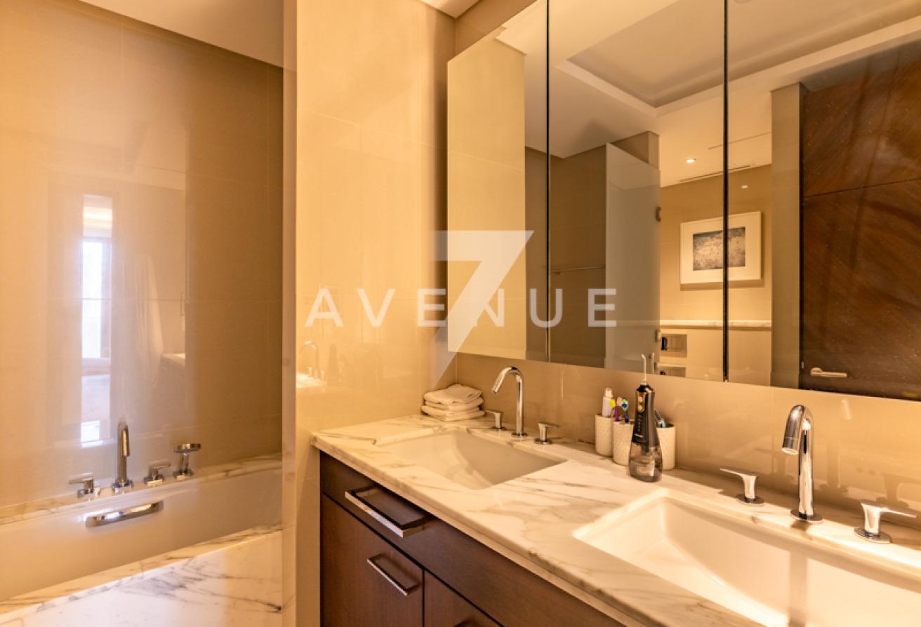 Fully Furnished I Mid Floor I Ready To Move photo 21