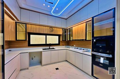 Villa - 7 Bedrooms - 7+ Bathrooms for sale in Al Amira Village - Al Yasmeen - Ajman