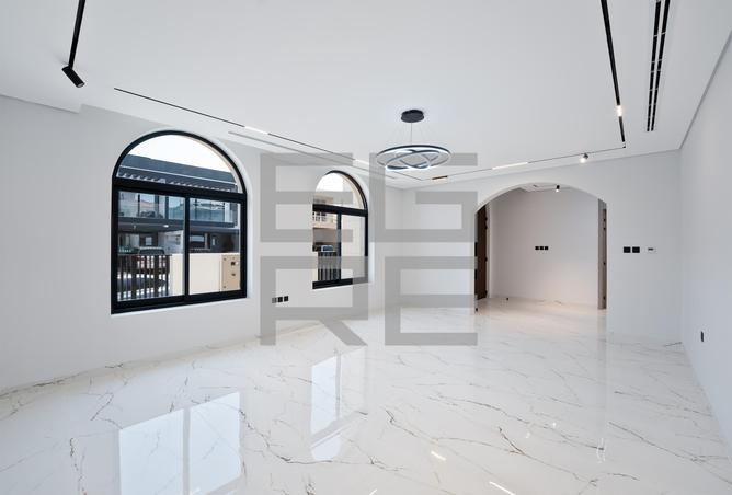 129277307 - Property Image 3