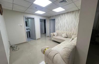 Apartment - 2 Bedrooms - 3 Bathrooms for rent in Manazil Tower 2 - Al Taawun Street - Al Taawun - Sharjah