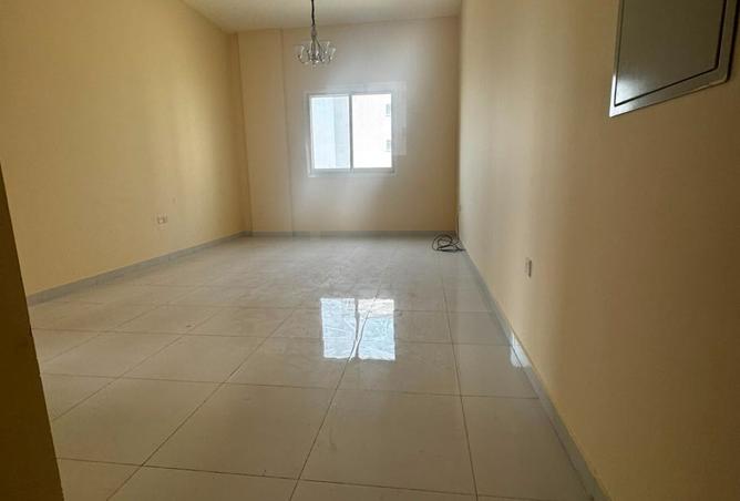 130676022 - Property Image 3
