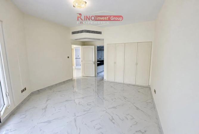 112761819 - Property Image 3