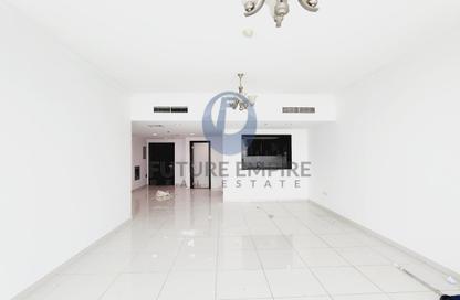 Apartment - 2 - 3 for rent in Majestic Tower - Al Abraj street - Business Bay - Dubai