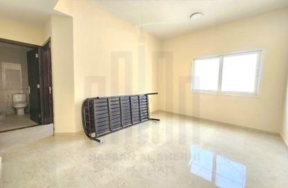 Apartment - 1 - 1 for rent in Muwaileh 3 Building - Muwaileh - Sharjah