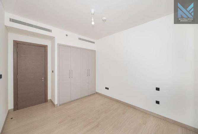 142825083 - Property Image 3