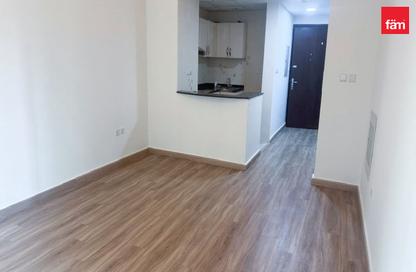 شقة - 1 حمام للايجار في برج يونى استايت الرياضية - مدينة دبي الرياضية - دبي