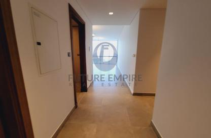 Apartment - 2 Bedrooms - 3 Bathrooms for rent in Airport Road Area - Al Garhoud - Dubai