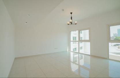 Apartment - 2 - 2 for rent in Jumeirah Apartments - Jumeirah 1 - Jumeirah - Dubai Apartment - 2 - 2 for rent in Jumeirah Apartments - Jumeirah 1 - Jumeirah - Dubai