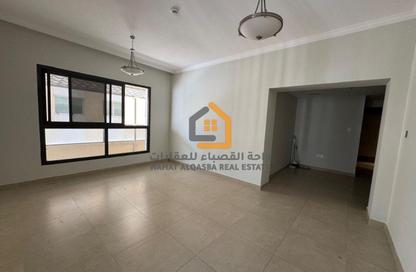 Apartment - 2 Bedrooms - 3 Bathrooms for rent in Al Khan 9 building - Al Khan - Sharjah