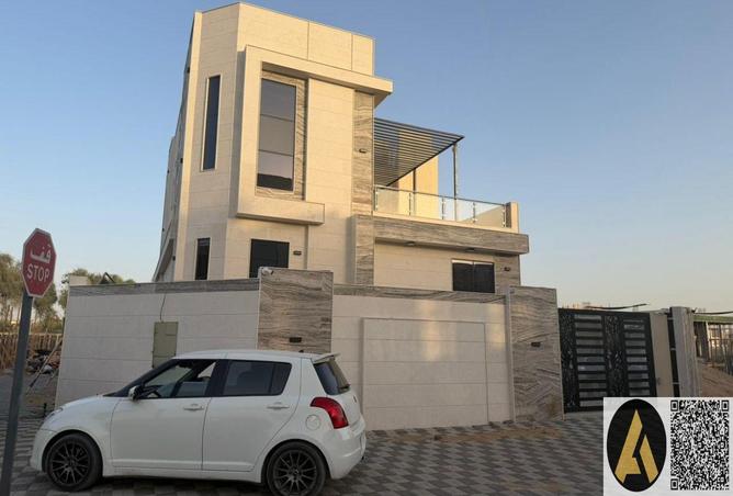 129773012 - Property Image 2