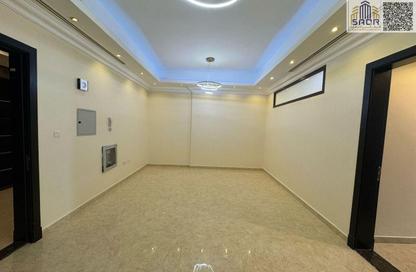 Apartment - 3 Bedrooms - 3 Bathrooms for rent in Al Rawda 3 - Al Rawda - Ajman