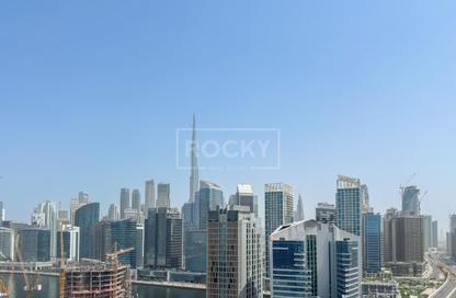 Apartment - 1 Bedroom - 2 Bathrooms for rent in The Paragon by IGO - Business Bay - Dubai