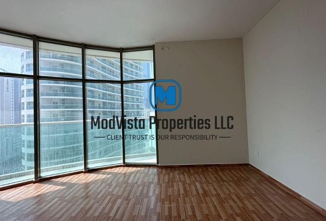 70272945 - صورة العقار 3