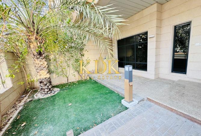 61683952 - Property Main Image