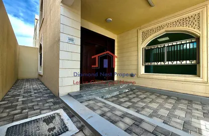 فيلا - 3 غرف نوم - 4 حمامات للايجار في شارع سلطان بن زايد الاول - منطقة المرور - أبوظبي