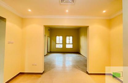 Villa - 3 Bedrooms - 4 Bathrooms for rent in Mushrif Gardens - Al Mushrif - Abu Dhabi