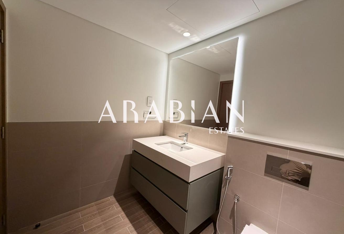 Hugh Floor | Brand New | Full Burj view photo 6