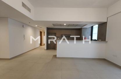 Apartment - 2 - 2 for rent in Haas Building - Jumeirah Garden City - Al Satwa - Dubai