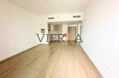 Apartment - Studio - 1 Bathroom for rent in Waters Edge - Yas Island - Abu Dhabi