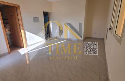عمارة بالكامل - 8 غرف نوم - 8 حمامات للايجار في ابراج الديوان - النخيل 2 - النخيل - عجمان