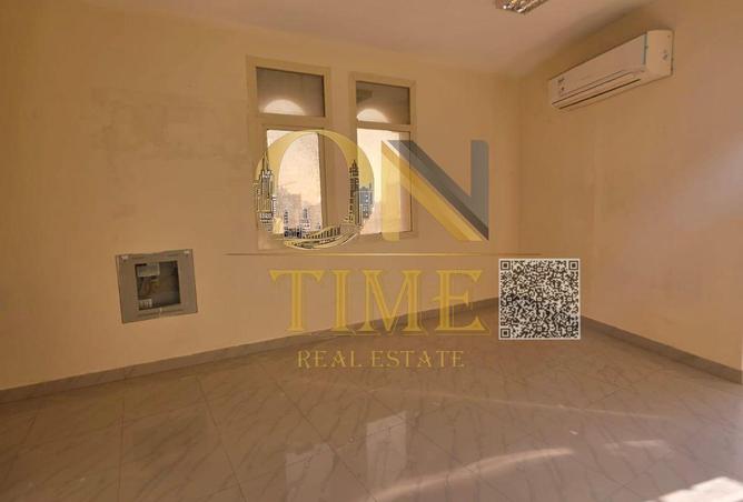 78205174 - Property Image 3