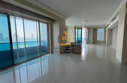 Apartment - 3 Bedrooms - 4 Bathrooms for rent in Al Majaz 3 - Al Majaz - Sharjah