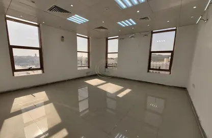 Office Space - Studio - 1 Bathroom for rent in Hai Al Salama - Central District - Al Ain